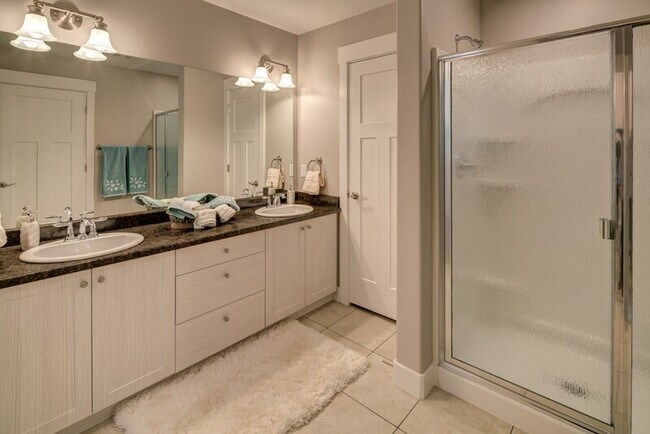 Building Photo - 1692 Aspen Loop