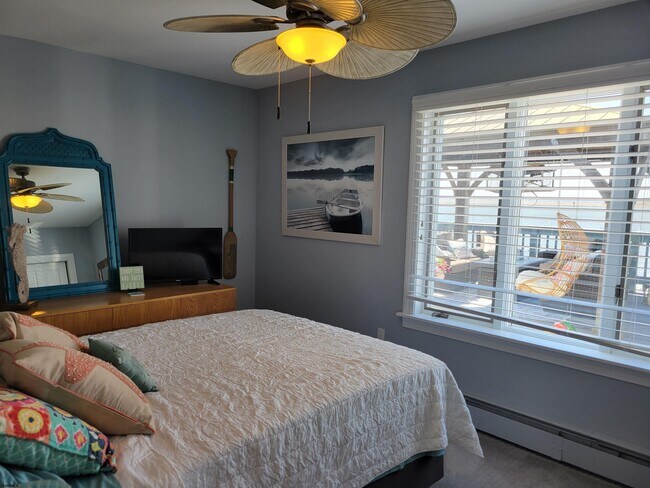 Building Photo - 8601 Fulton Ave