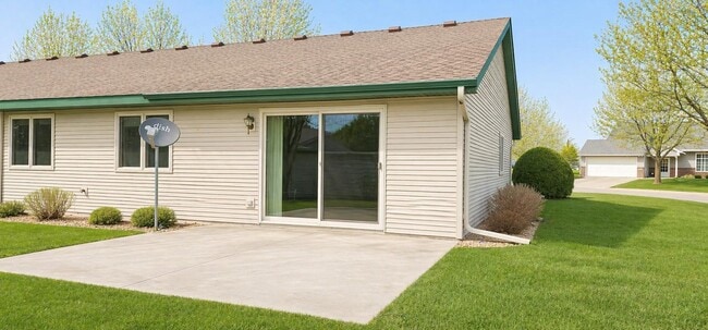 Building Photo - 913 Richland Ave SW