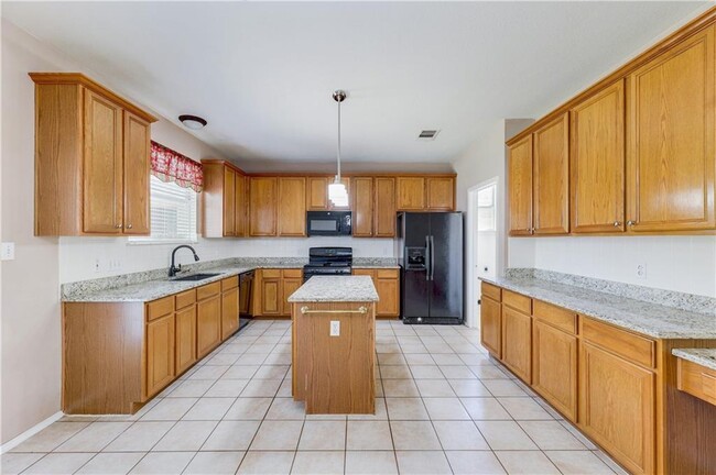 Building Photo - 1003 Antelope Ridge