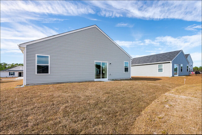 Building Photo - 4933 Abbington Oaks Way SE