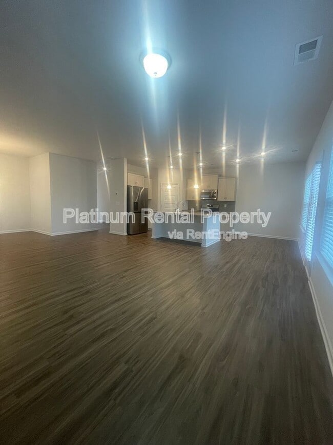 Building Photo - 350 Cranston Dr