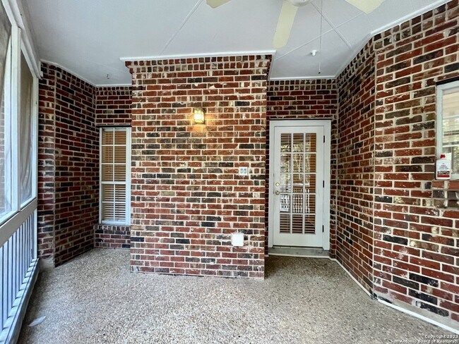 Building Photo - 14018 Red Maple Wood
