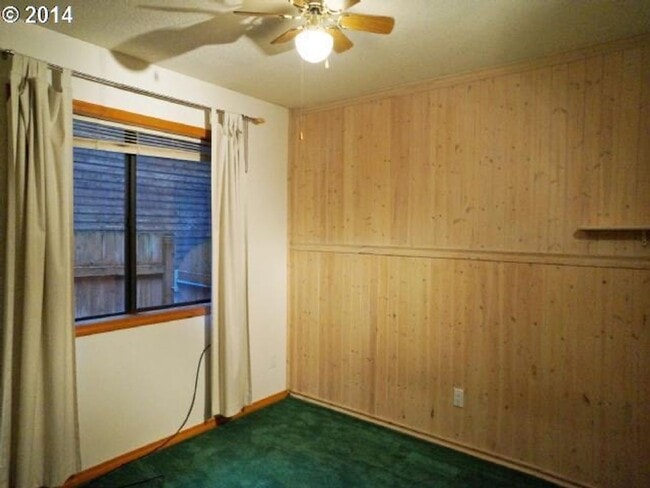 Building Photo - PV01