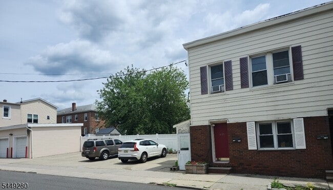 Building Photo - 301 Copeland Ave