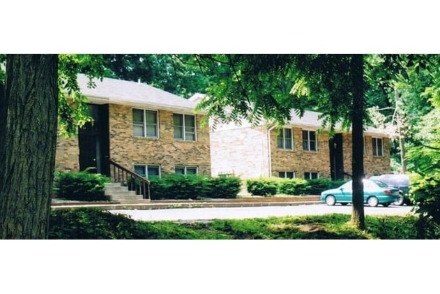 Primary Photo - 118-130 S Clarendon St