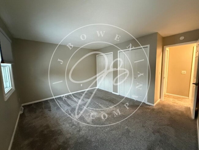 Building Photo - "Charming 3-Bedroom Perrysburg Home with 3 Baths and a Finished Basement!"