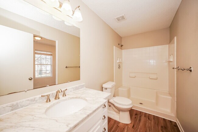 Building Photo - 1572 Matthew Allen Cir