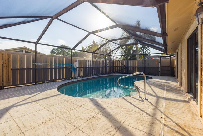 Building Photo - 5532 Golden Eagle Cir