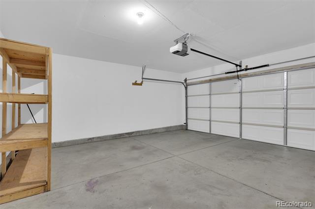 Building Photo - 16245 E Phillips Dr