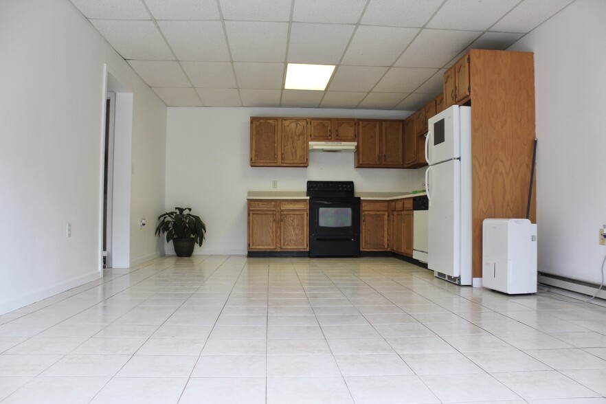 Main living area attached to kitchen - 28 Brown Hollow Ln