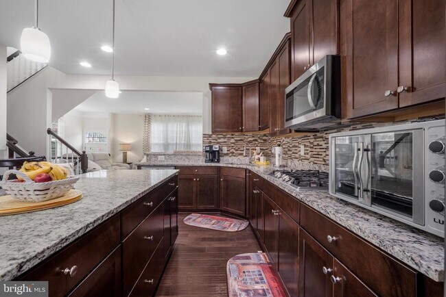 Building Photo - 16660 Bolling Brook Ct