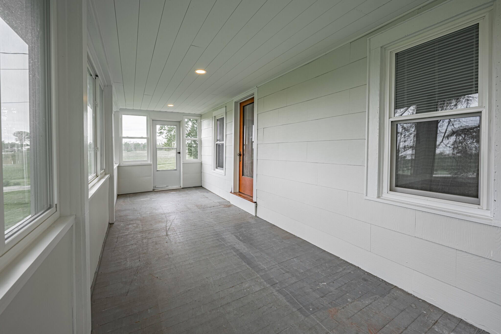 Building Photo - 5369 Royalton Center Rd
