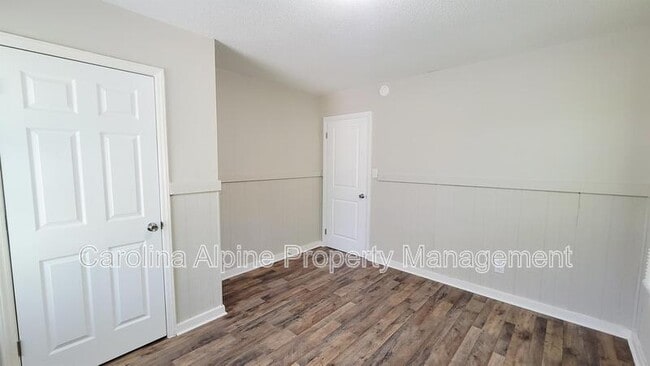 Building Photo - 1306 Ragan Ave