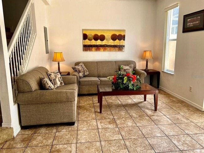 Building Photo - 1218 S Beach Cir