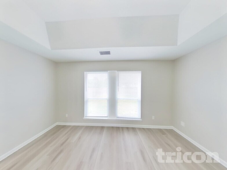 Building Photo - 5804 Brick Landing Dr