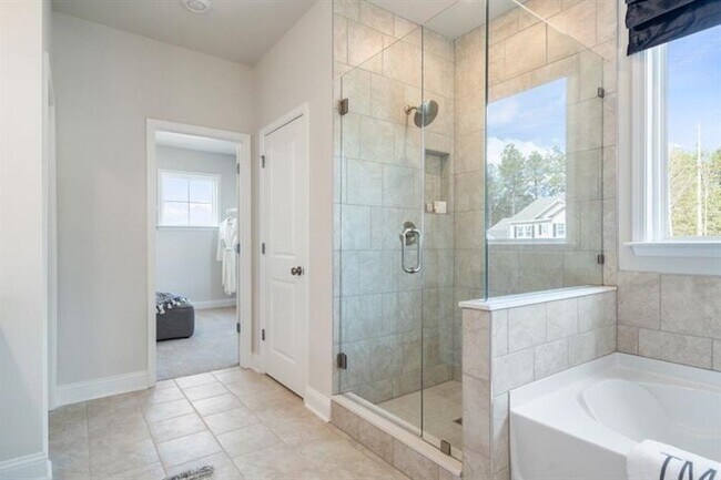 Building Photo - 6180 Misty Hill Ln