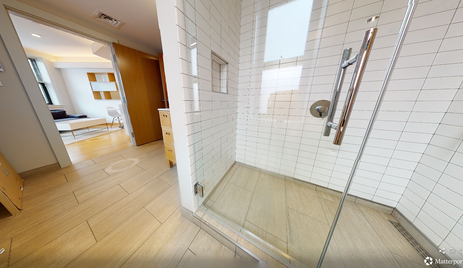 Building Photo - 114 Mount Auburn St