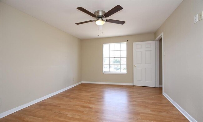 Building Photo - 8787 Brae Acres Rd