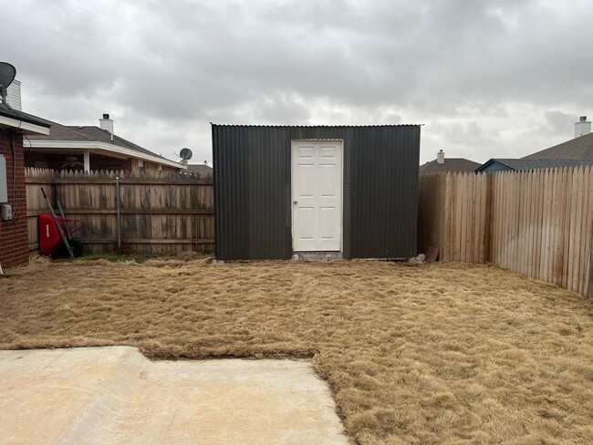 Building Photo - South Lubbock Home 3/2/2 In Frenship ISD