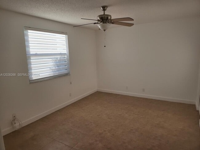 Building Photo - 10115 W Sunrise Blvd