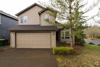 Building Photo - Lovely Corner Home in Quiet Neighborhood w...