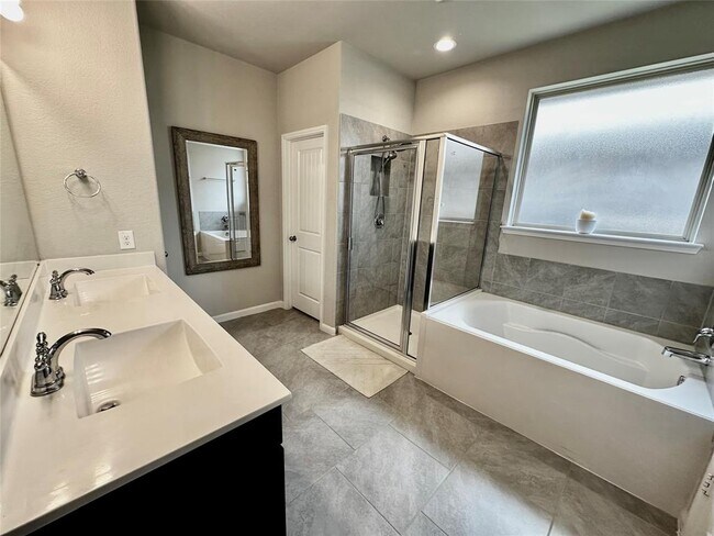 Building Photo - 4227 Prairie Landing Ln