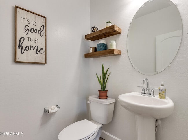 Building Photo - 4750 E Chromium Rd