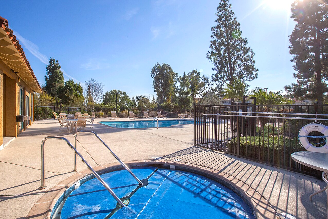 Building Photo - 12290 Corte Sabio