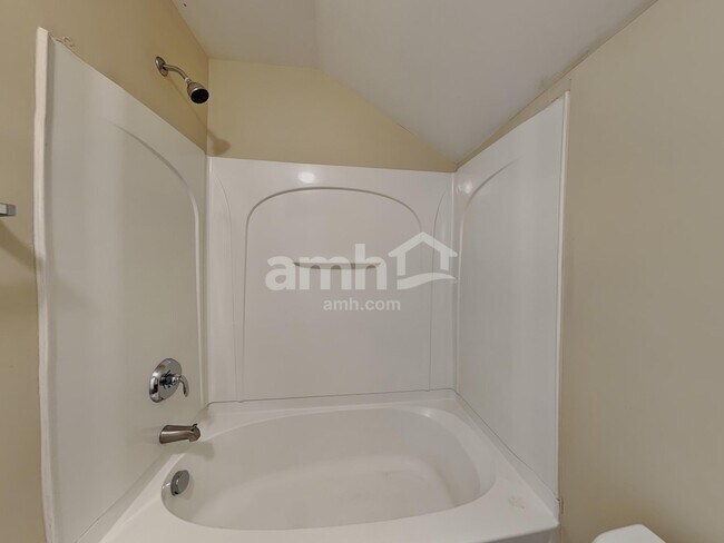 Building Photo - 1105 Willowedge Ct