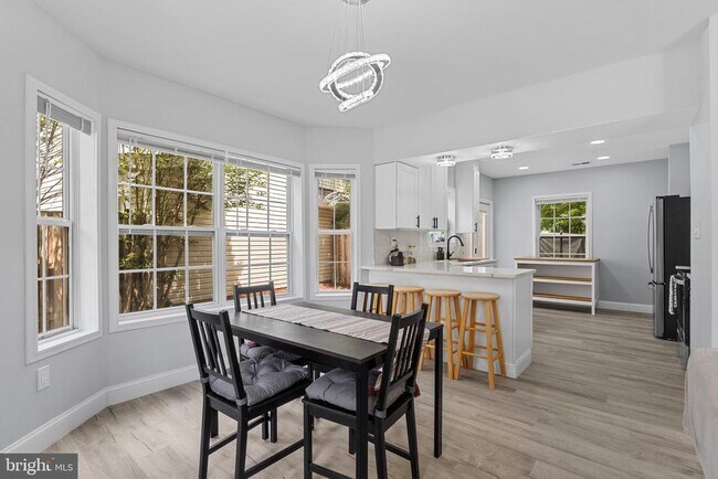 Building Photo - 6117 Blue Whale Ct