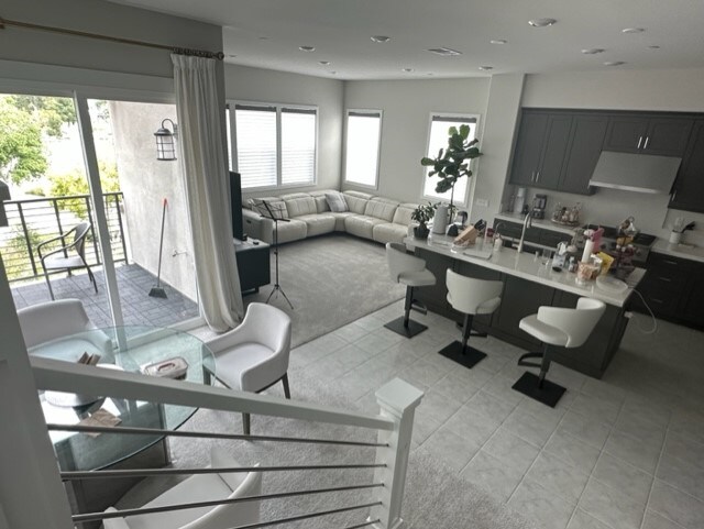 Building Photo - 139 Glance