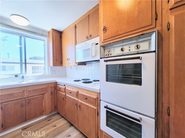 Building Photo - 333 Junipero Ave