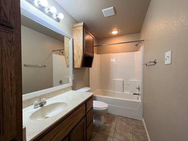 Building Photo - 1201 Powder River Dr