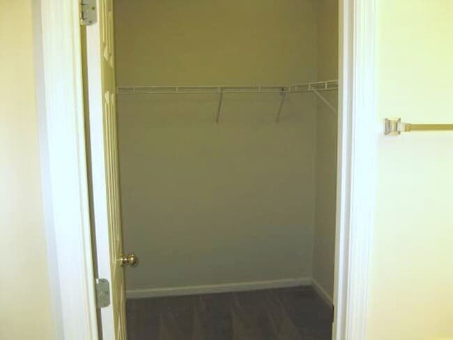 Building Photo - 3 Bedroom Ranch style home in Spring Valle...