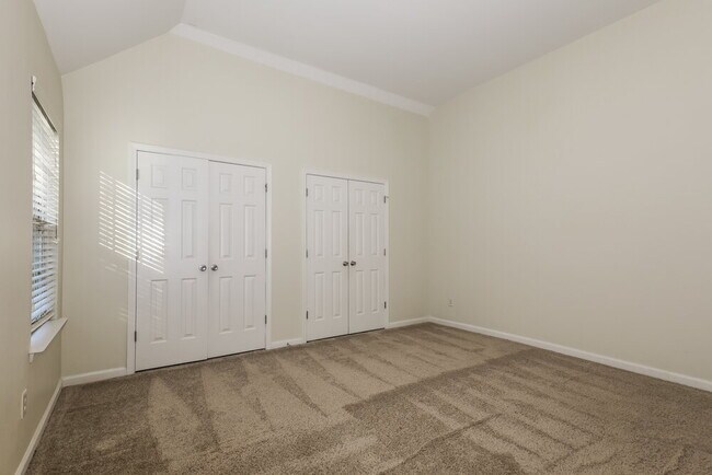 Building Photo - 149 Hamilton Pointe Dr