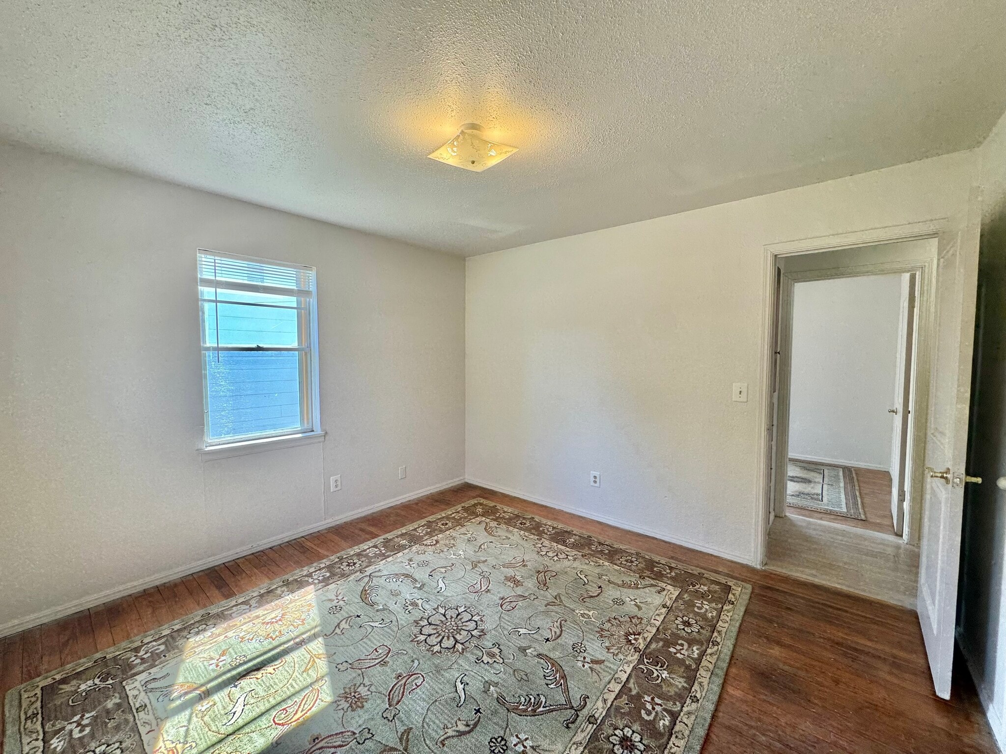 Building Photo - 3348 SW 23rd St
