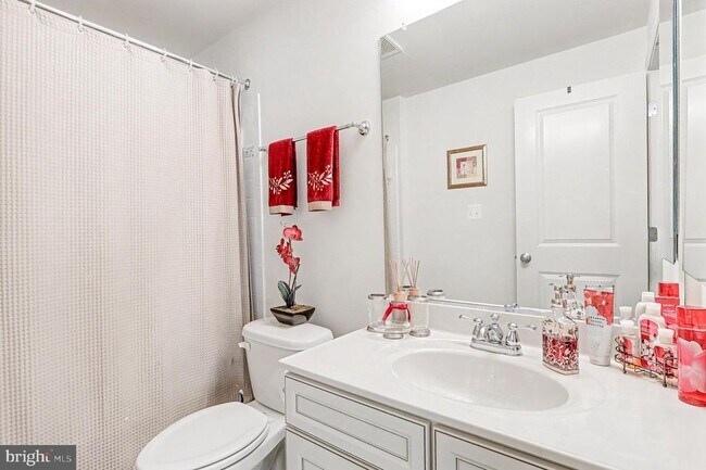 Building Photo - 13773 Night Sky Dr