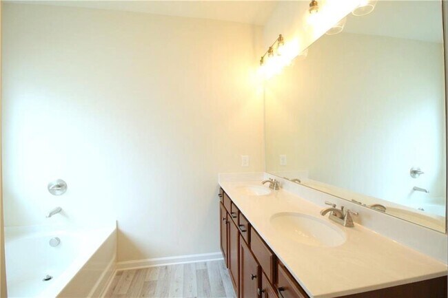 Building Photo - 1451 Winding Rdg Trl