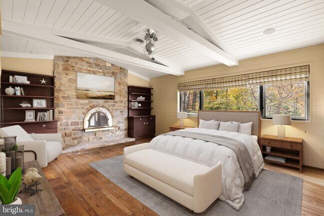 Building Photo - 1434 Kirby Rd