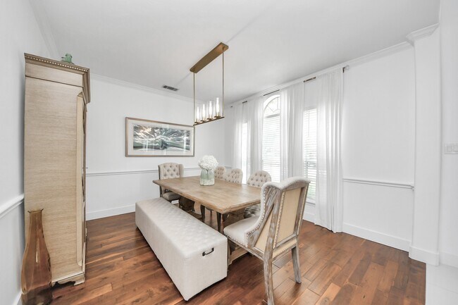 Building Photo - 9214 Meadow Branch Ct