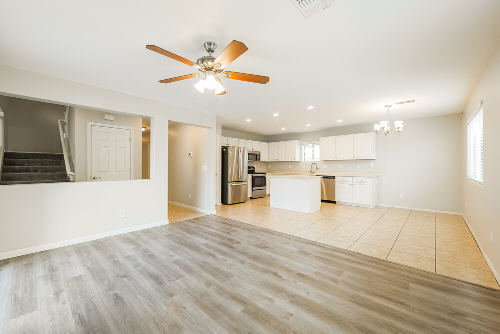 Building Photo - 3733 W Dunbar Dr