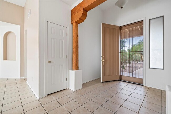 Building Photo - 1825 W Corte Tulipan