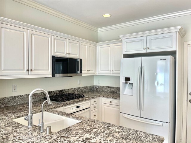 Building Photo - 140 Paseo Vista