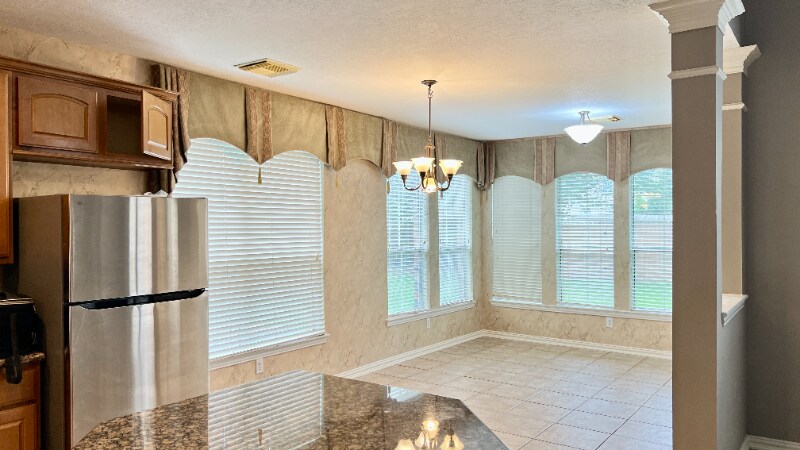 Building Photo - 5531 Cranston Ct