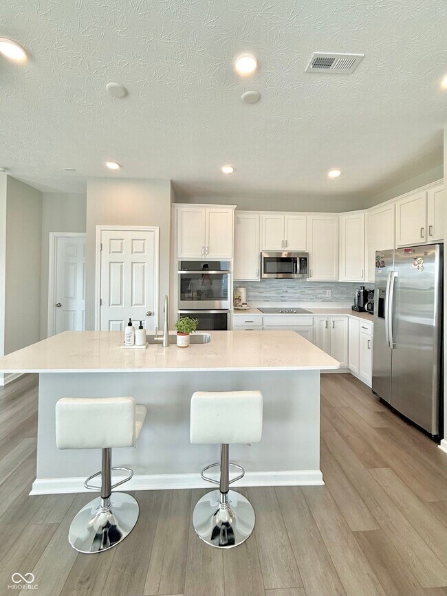 Building Photo - 6608 Ferguson Dr