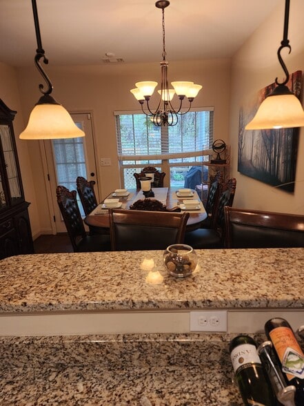 Dining Room - 3016 Pointewest Dr