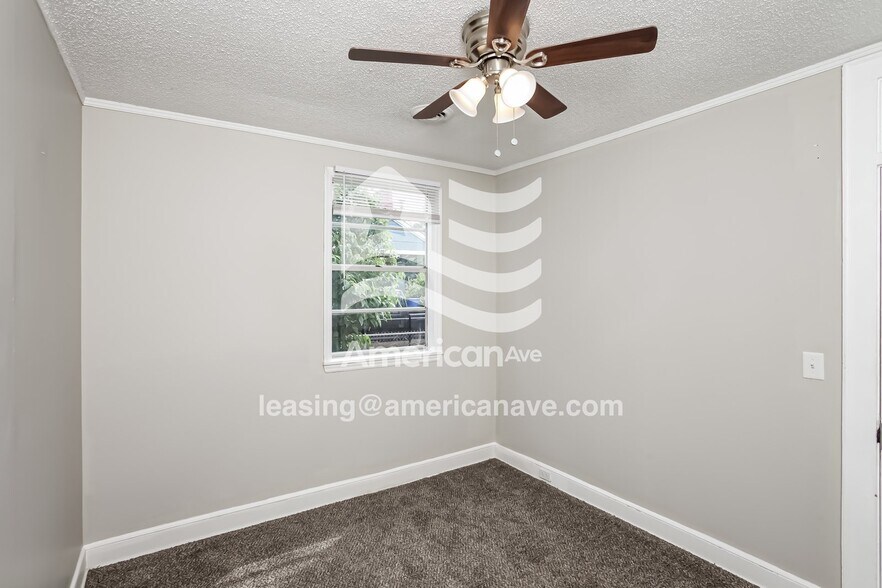 Building Photo - 310 Virginia St