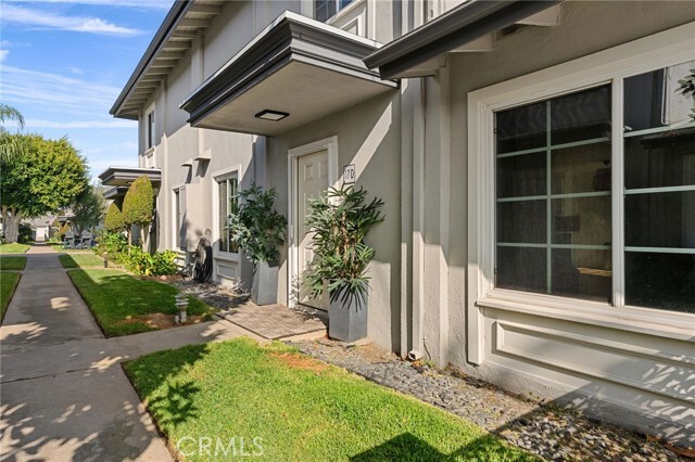 Primary Photo - 1845 Anaheim Ave