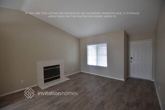 Building Photo - 1721 G Ct